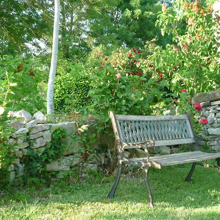 Bed & Breakfast Le Logis De Faugerit