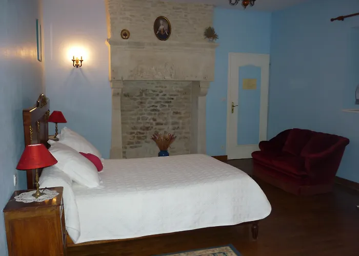 Bed and breakfast Le Logis De Faugerit 3*
