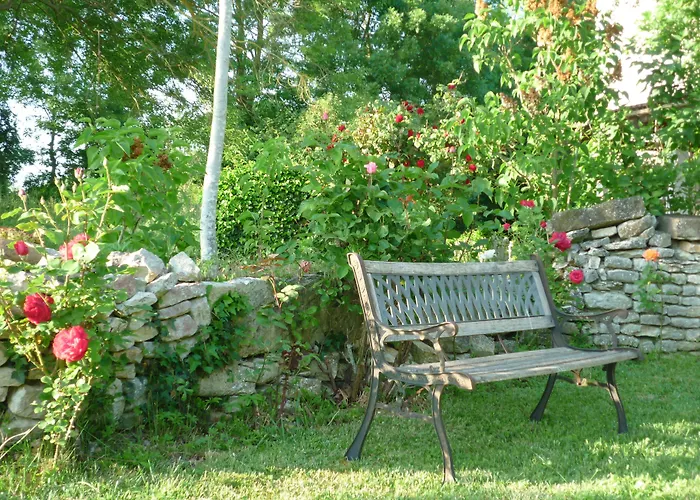 Bed and breakfast Le Logis De Faugerit