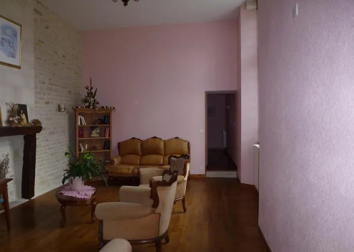 Bed and breakfast Le Logis De Faugerit