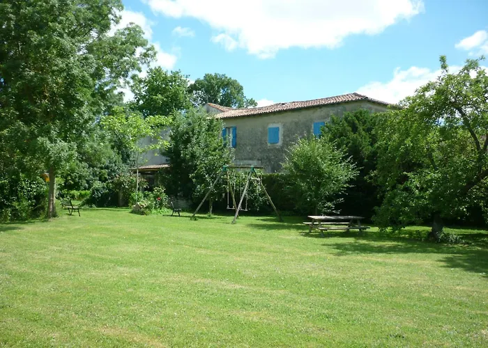 Bed and breakfast Le Logis De Faugerit Frontenay-Rohan-Rohan