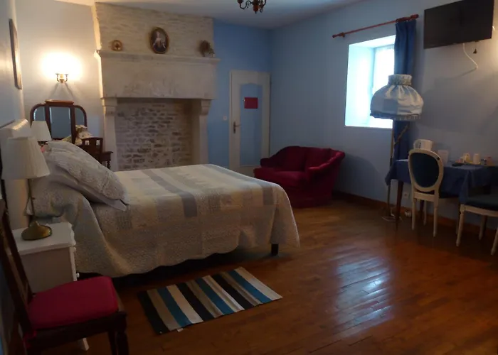 Bed and breakfast Le Logis De Faugerit 3*